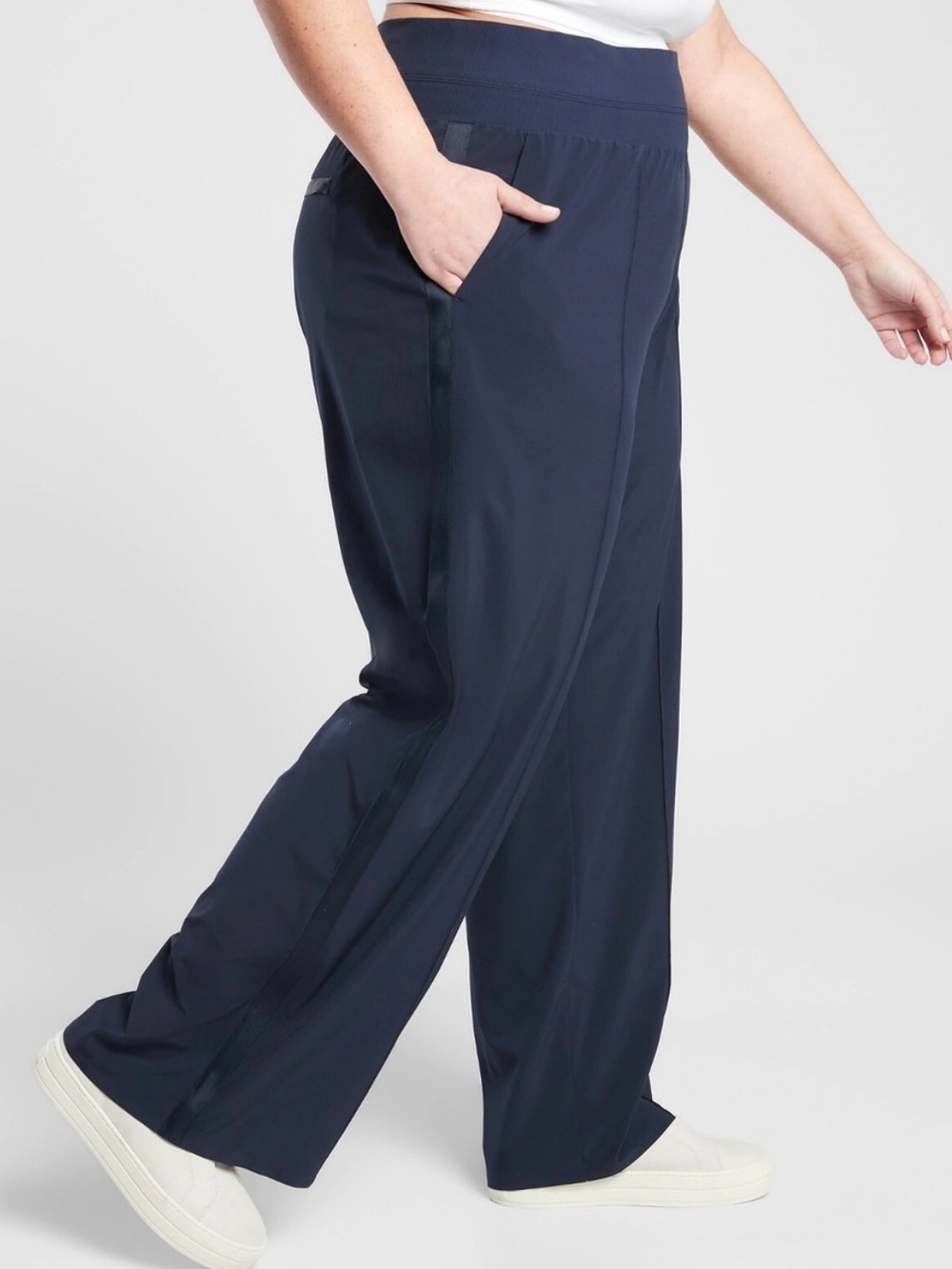 Plus-Size Navy Wide-Leg Pull-On Pants 18 EUC Nolita tonal grosgrain side stripe